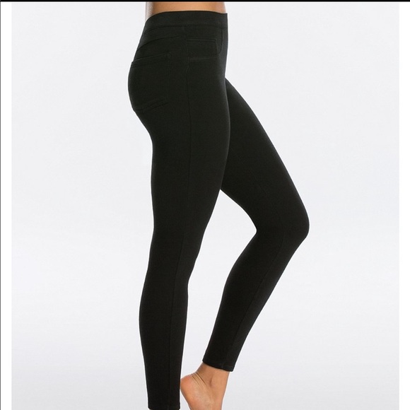 SPANX Pants - Spanx
Jean-ish® Ankle Leggings Sz L NWT